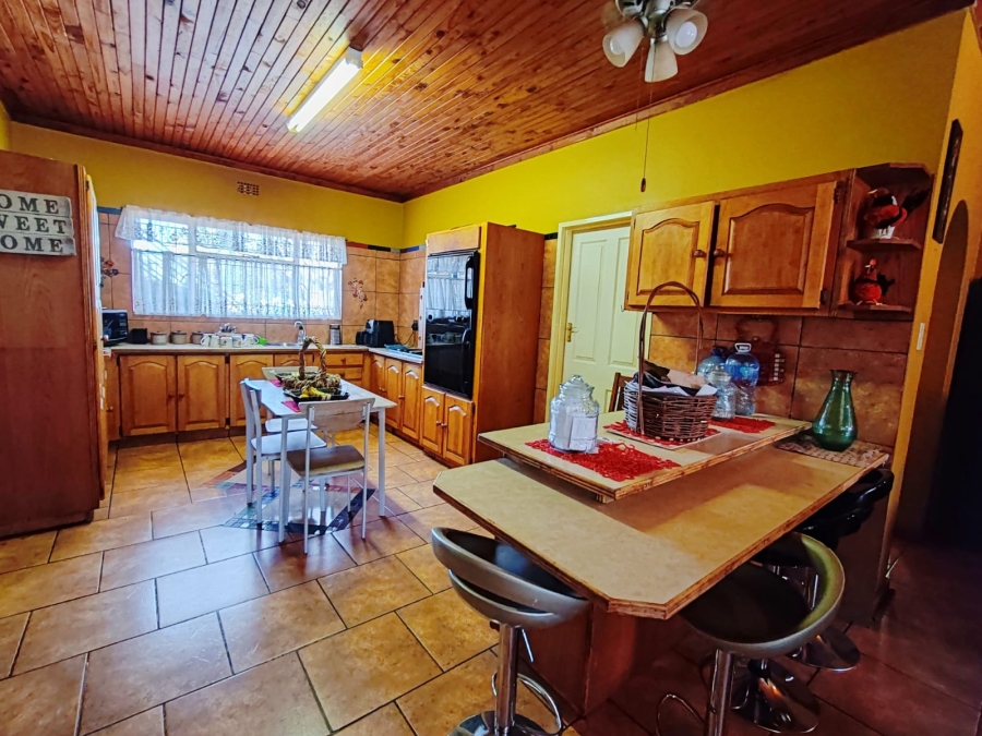 4 Bedroom Property for Sale in Dassie Rand North West